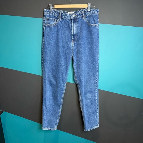 Classic Blue Denim Jeans - Picture 2 of 8